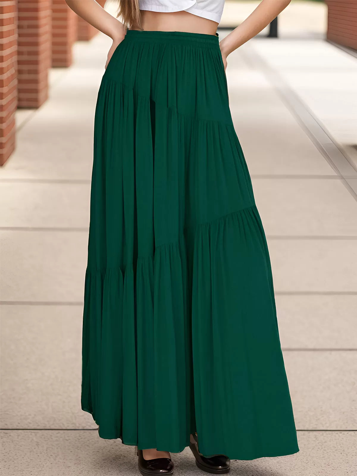 Wrinkle Medium Rise Skirt