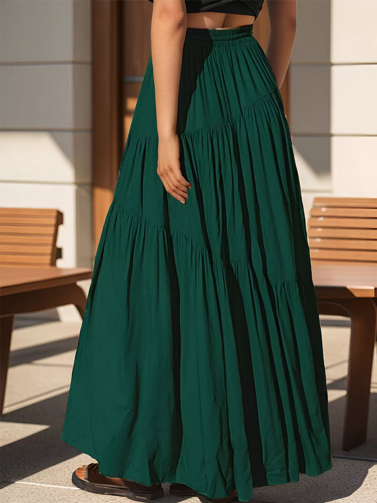 Wrinkle Medium Rise Skirt