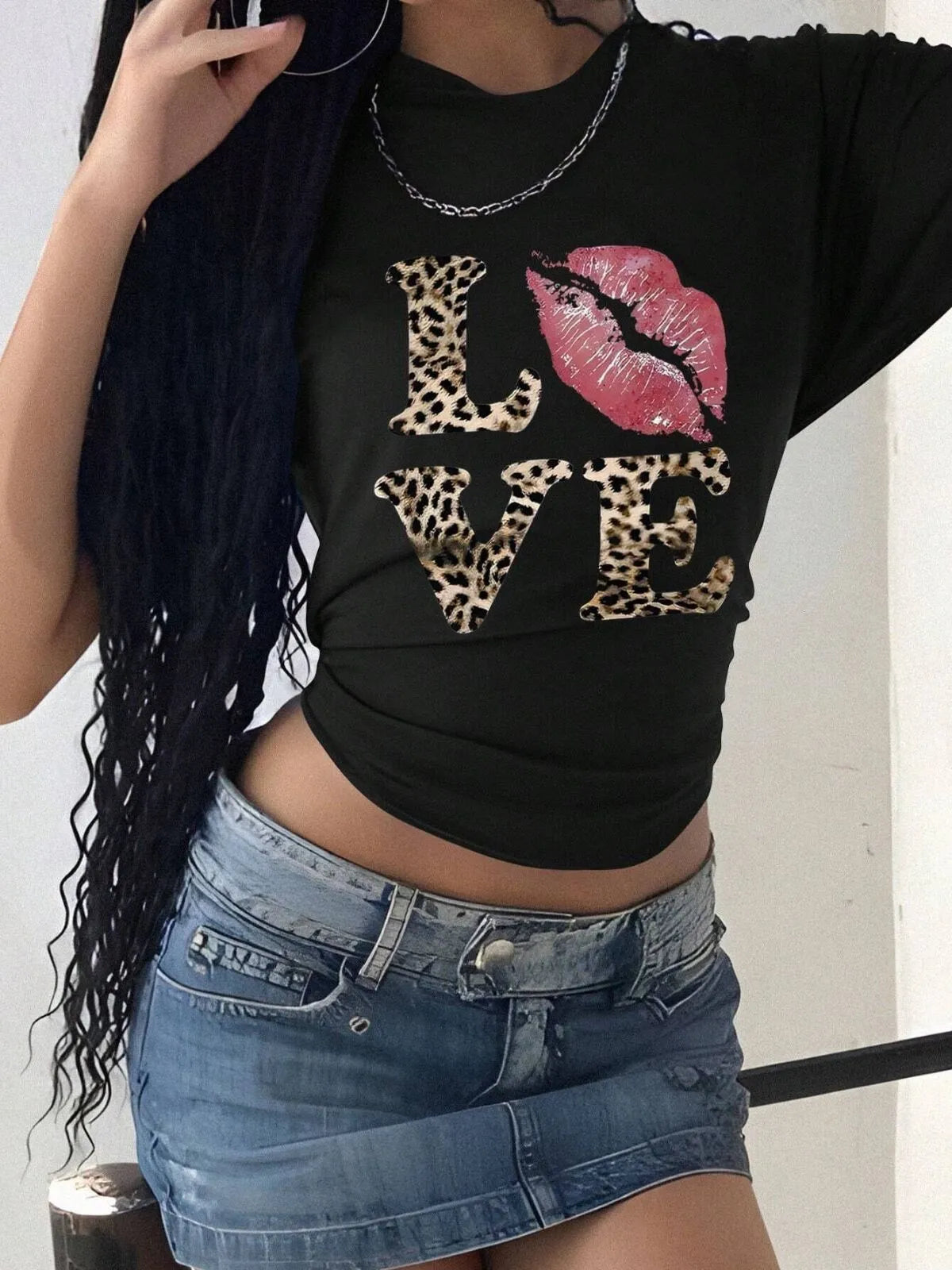 Y2k Leopard Love Pattern Graphic T-Shirt